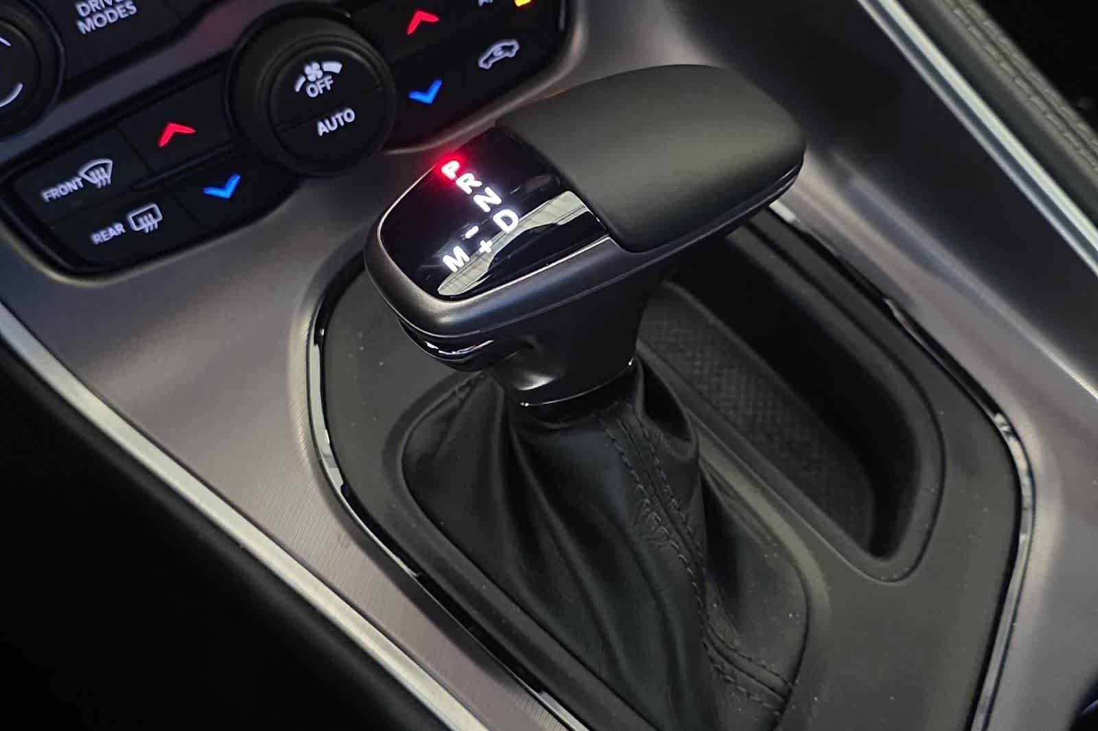 Used 2022 Dodge Challenger R/T Scat Pack RWD image 22