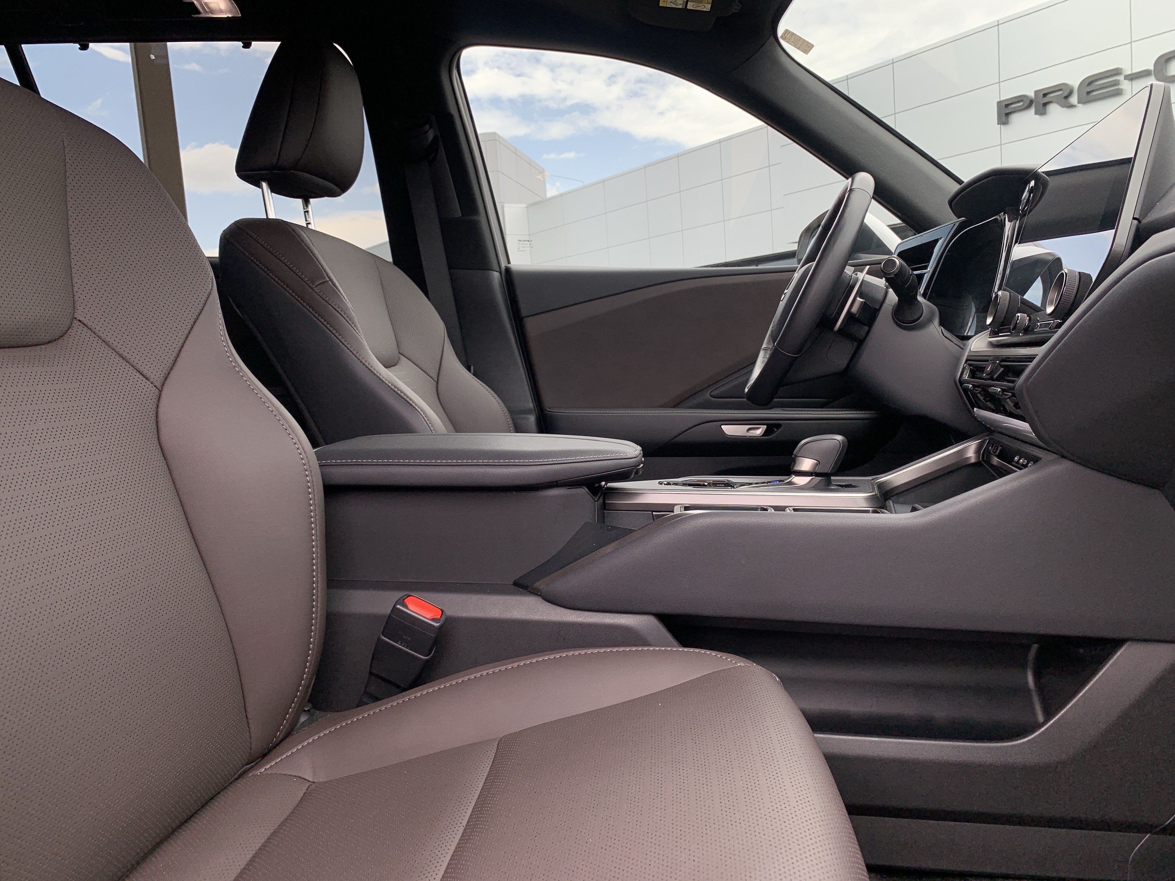 Certified 2026 Lexus TX 350 FWD w/ Technology Package image 35