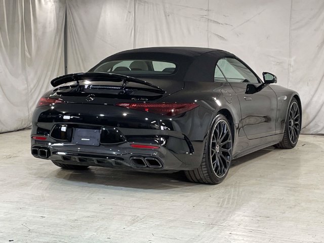 Used 2023 Mercedes-Benz SL 63 AMG 4MATIC image 7