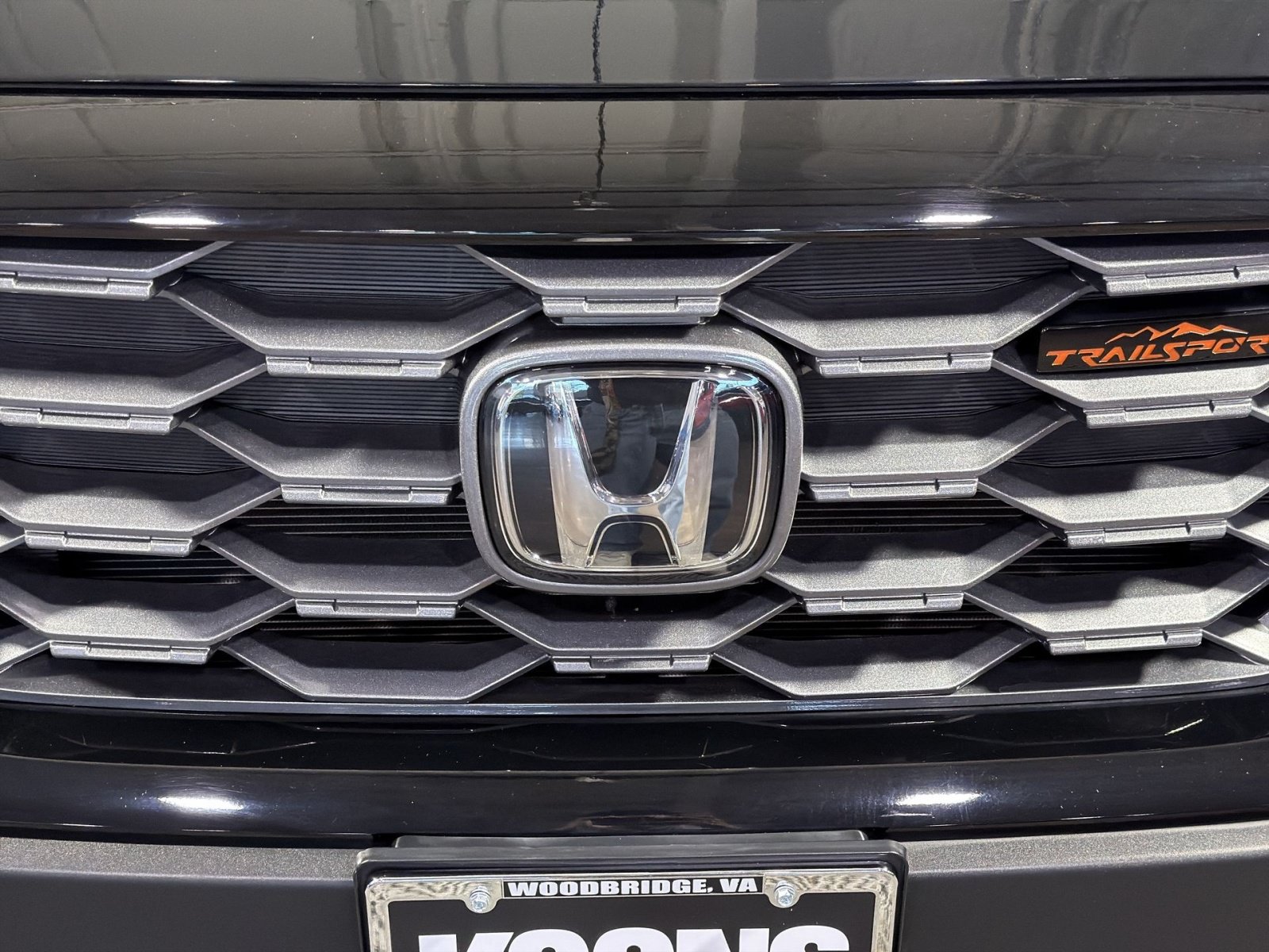 Used 2024 Honda Passport TrailSport image 12