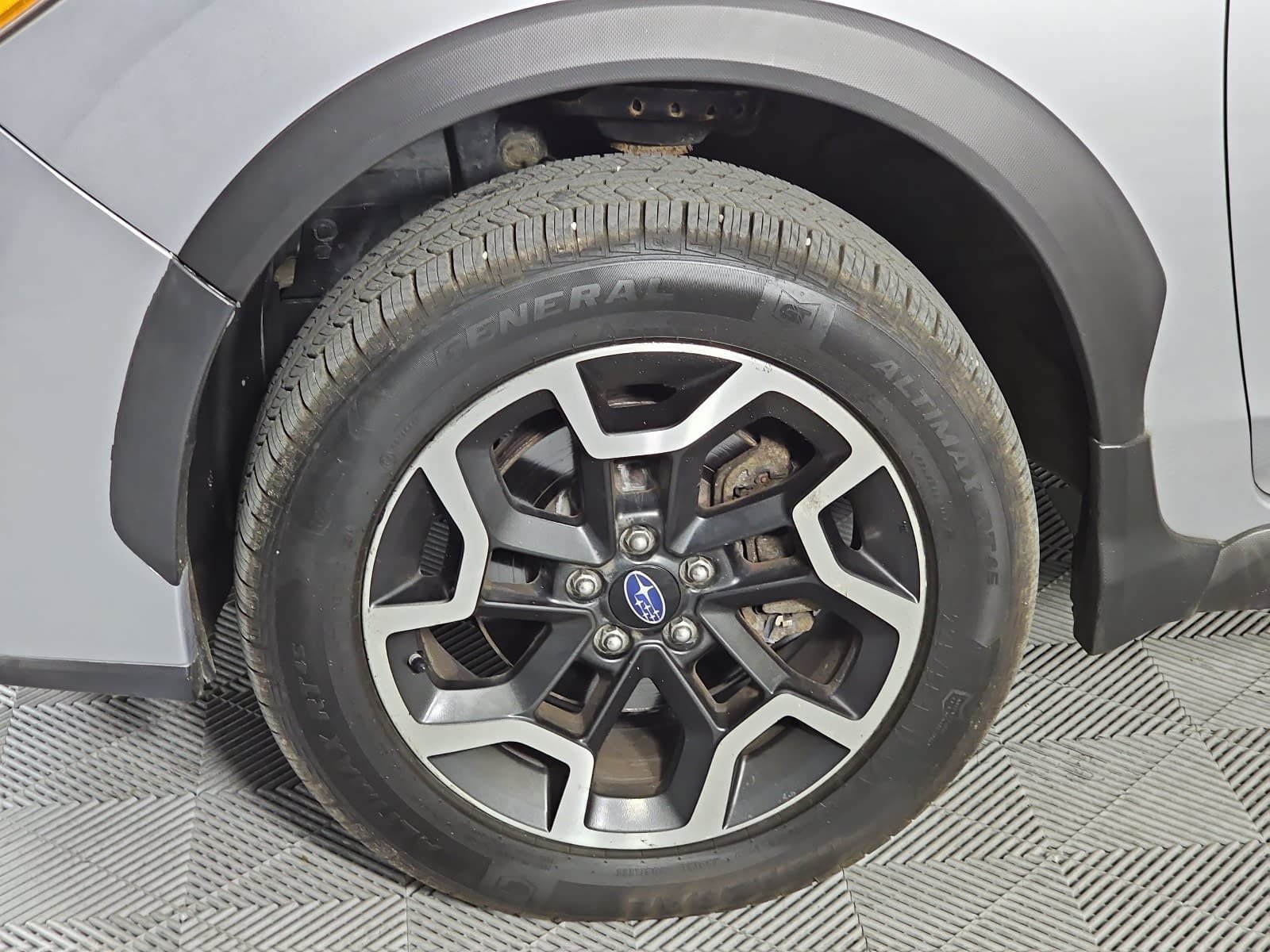 Used 2017 Subaru Crosstrek 2.0i Limited AWD/4WD image 10