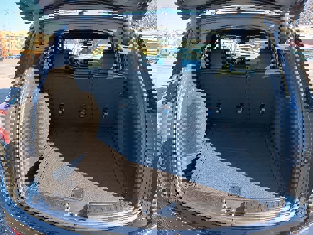 Used 2025 Acura RDX SH-AWD image 30