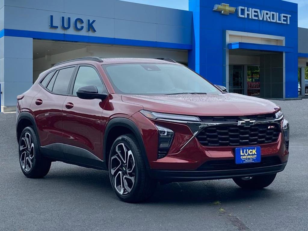 Used 2024 Chevrolet Trax RS w/ Driver Confidence Package image 1