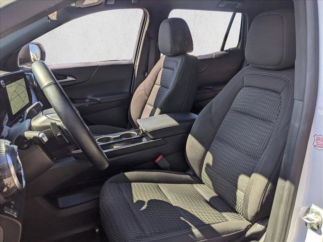 Used 2025 Chevrolet Equinox LT AWD/4WD image 16