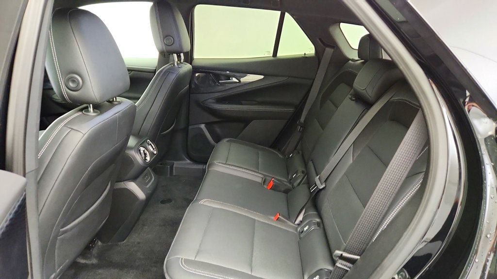 Used 2024 Chevrolet Blazer EV LT AWD/4WD image 21