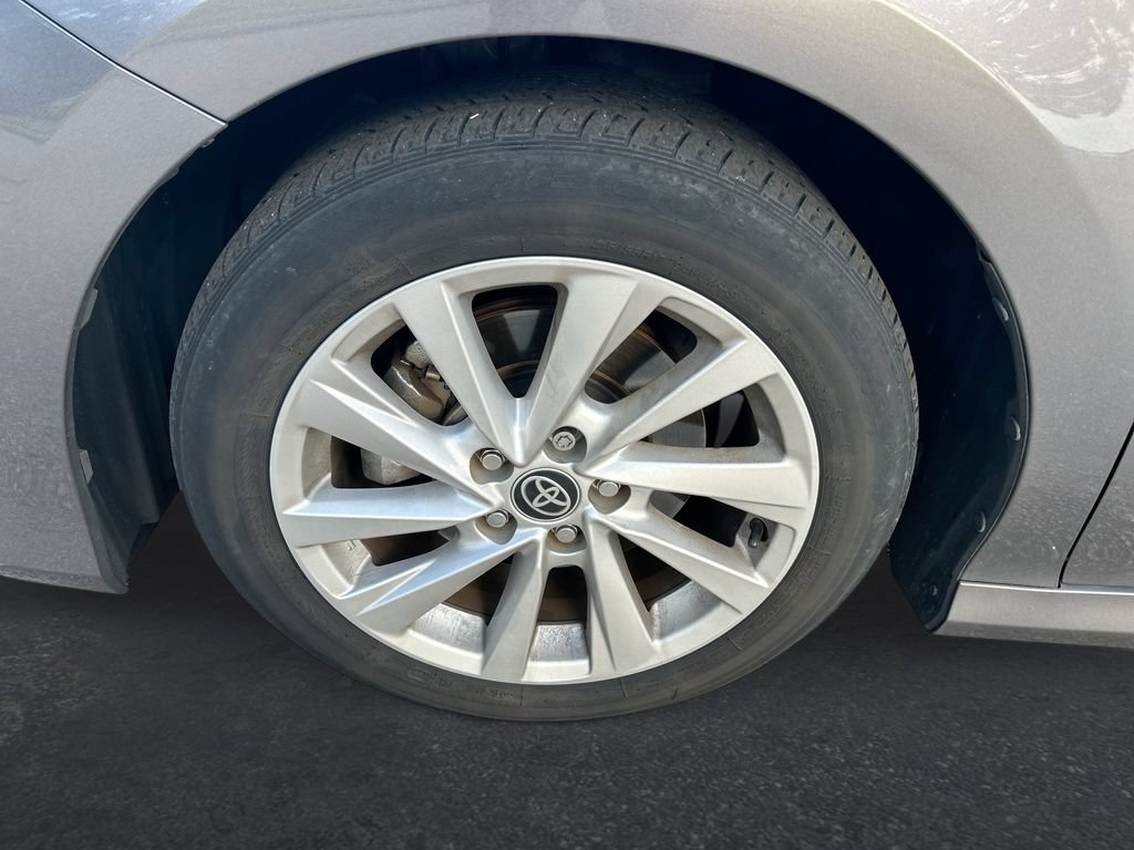 Used 2023 Toyota Camry LE FWD image 10