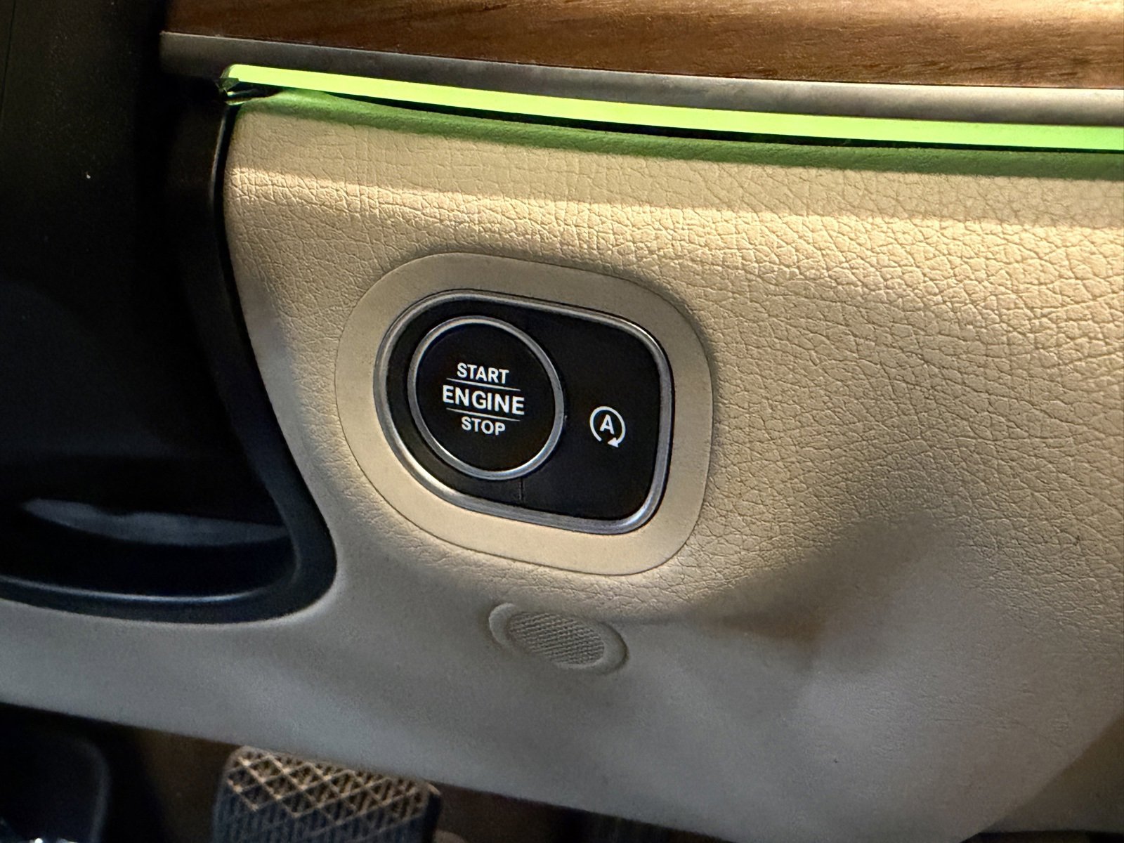 Used 2022 Mercedes-Benz GLE 350 4MATIC image 33