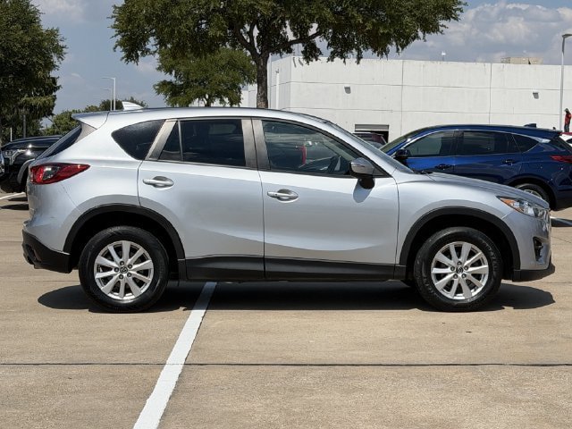 Used 2016 MAZDA CX-5 Touring w/ Bose/Moonroof Package FWD image 3