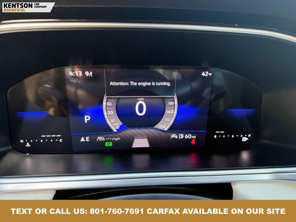 Used 2025 Volkswagen Taos SE image 16