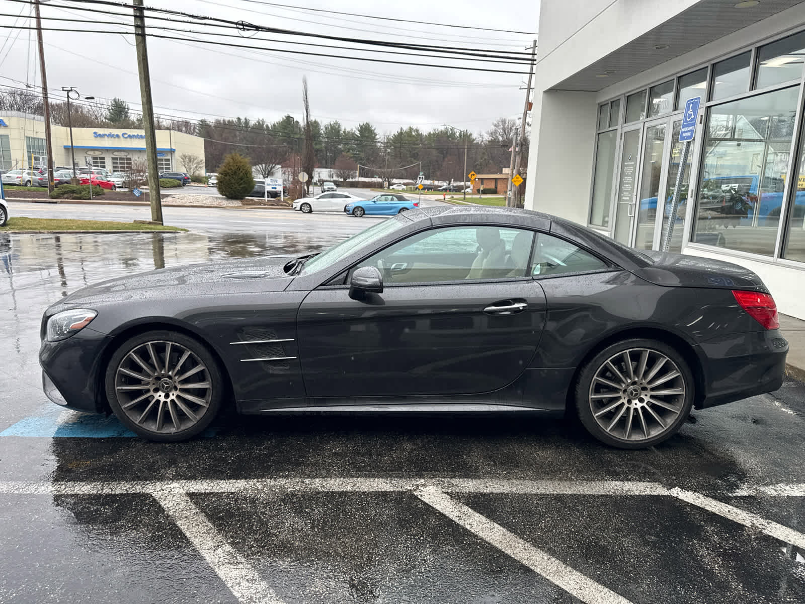 Used 2019 Mercedes-Benz SL 550 SL 550 image 4