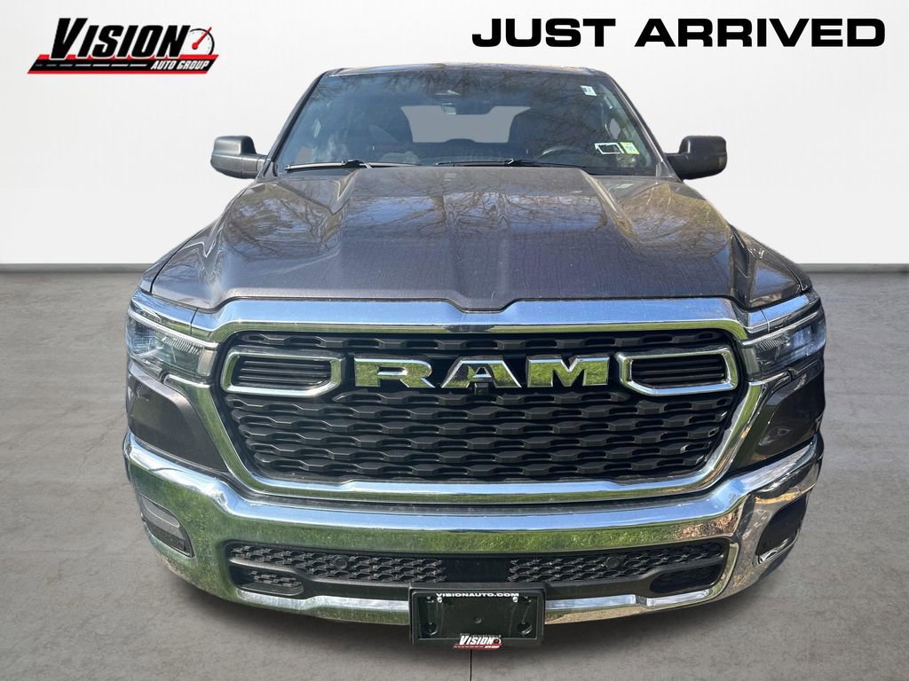 Used 2025 RAM 1500 Big Horn AWD/4WD image 2