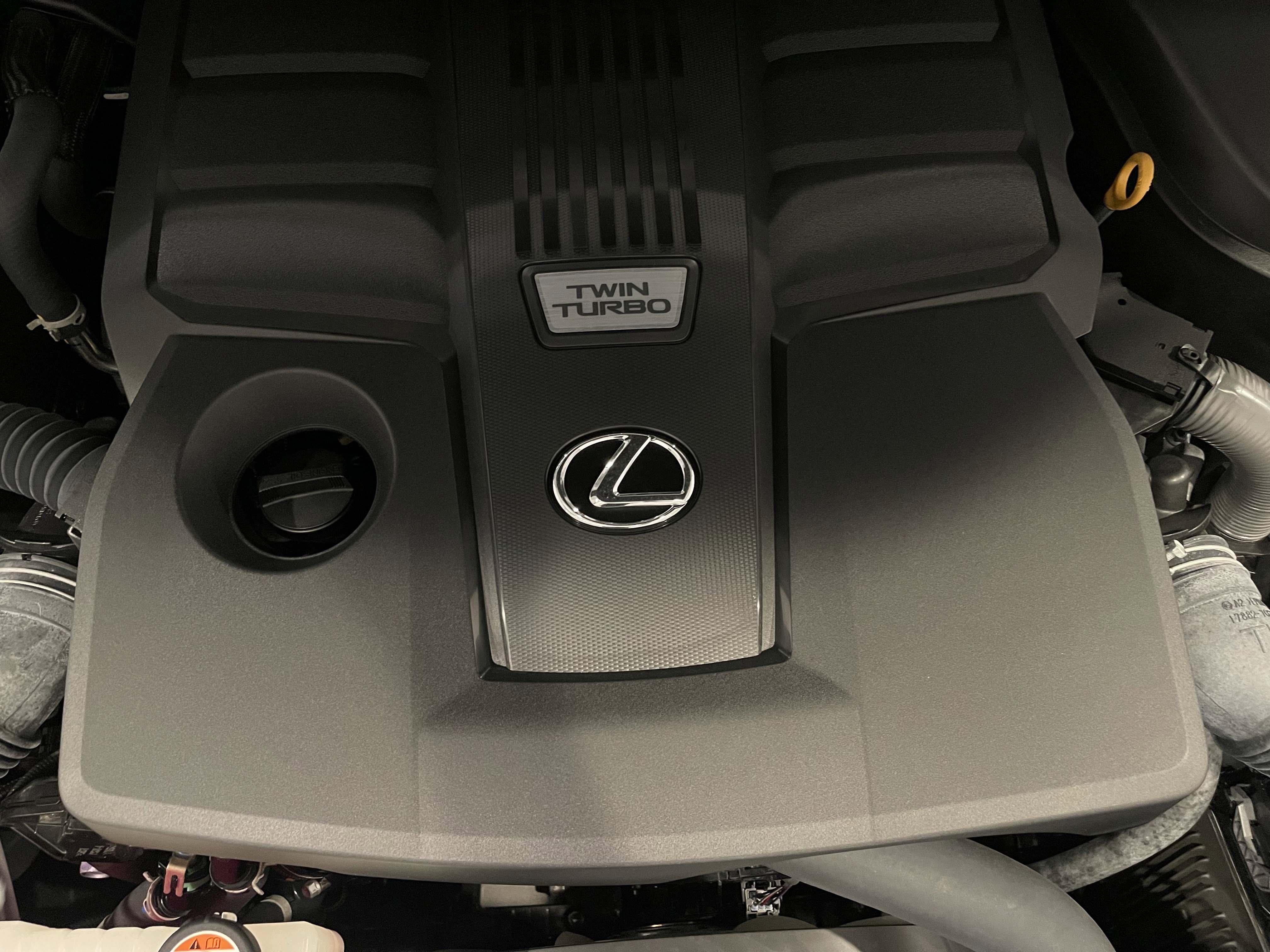 Used 2024 Lexus GX 550 w/ Accessory Package (Z1) image 27