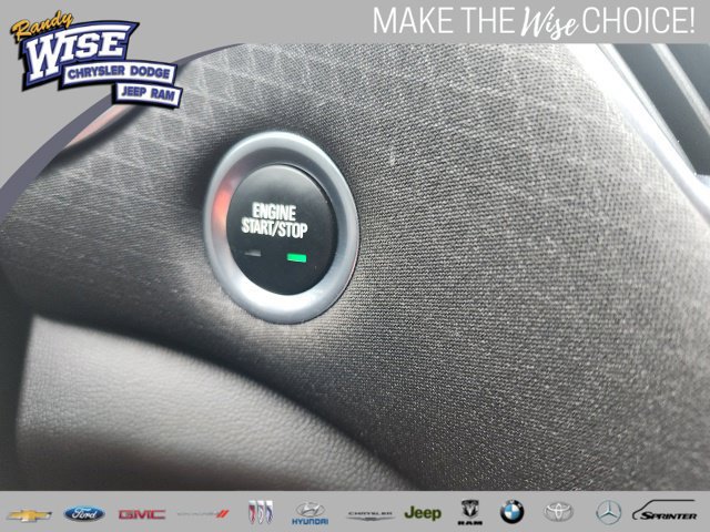 Used 2021 Chevrolet Malibu LT FWD image 24