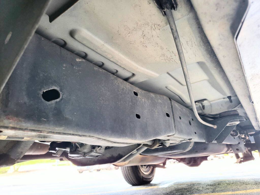 Used 1999 Dodge Durango 4WD image 2