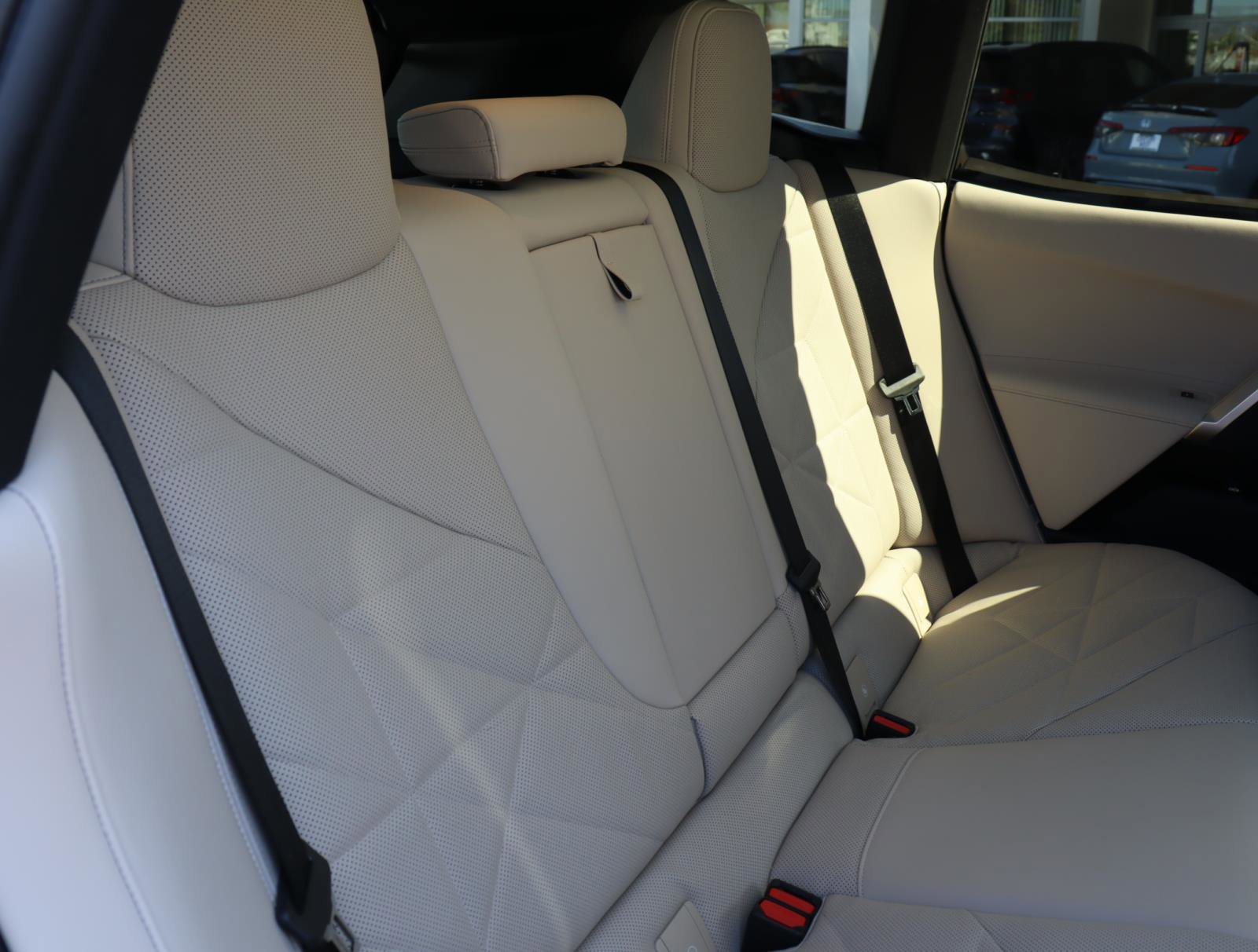 Used 2025 BMW iX xDrive50 w/ Convenience Package image 12