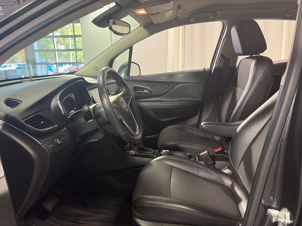Used 2017 Buick Encore Sport Touring w/ Safety Package AWD/4WD image 15