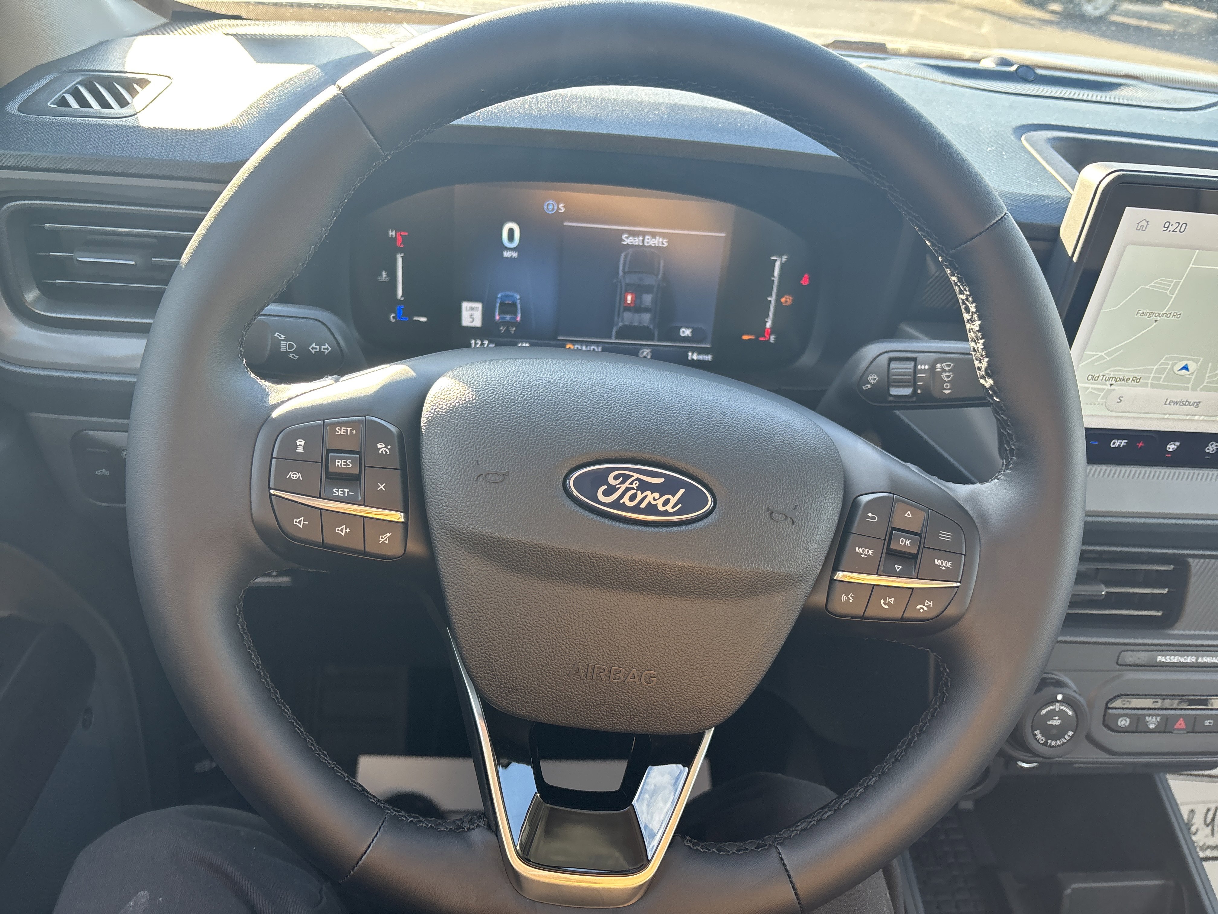 New 2025 Ford Maverick Lariat w/ Black Appearance Package image 18