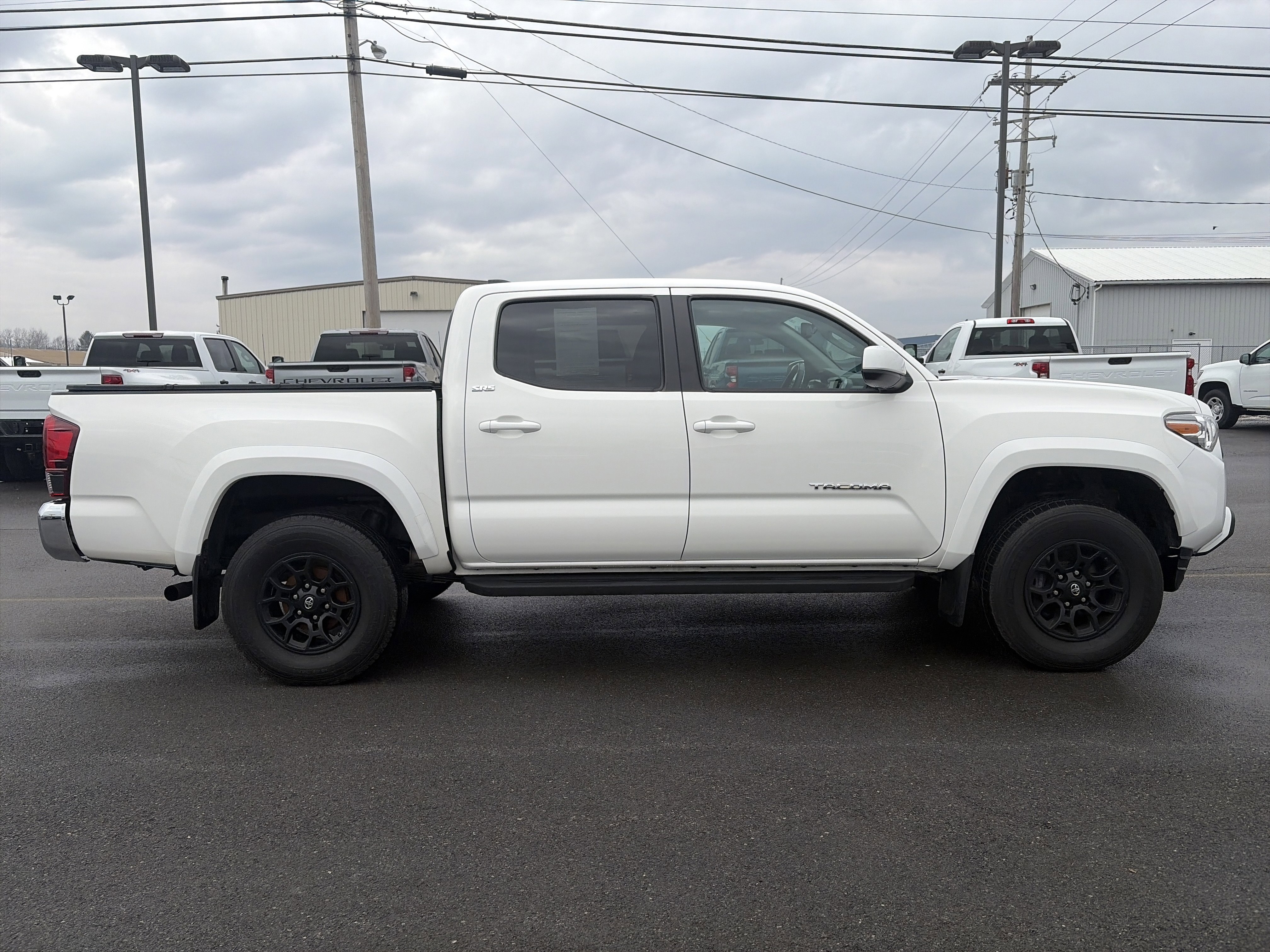 Used 2021 Toyota Tacoma SR5 image 2
