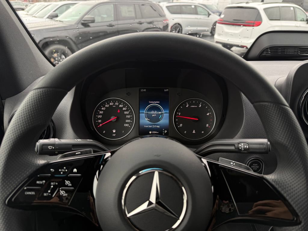 Used 2025 Mercedes-Benz Sprinter 2500 image 25