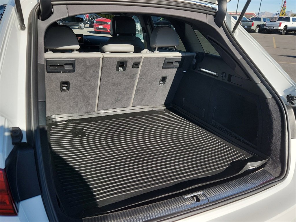 Used 2017 Audi A4 2.0T allroad Prestige image 12