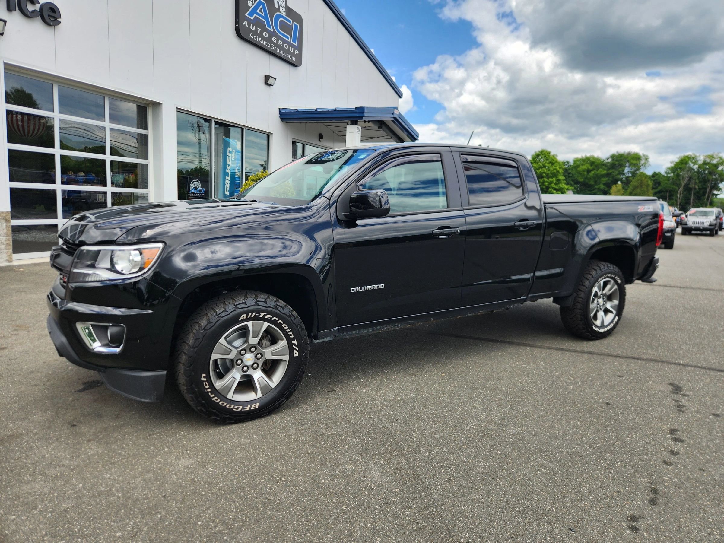 Used 2019 Chevrolet Colorado Z71 AWD/4WD image 6