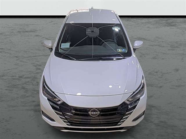 Used 2025 Nissan Versa SV w/ Trunk Package FWD image 6