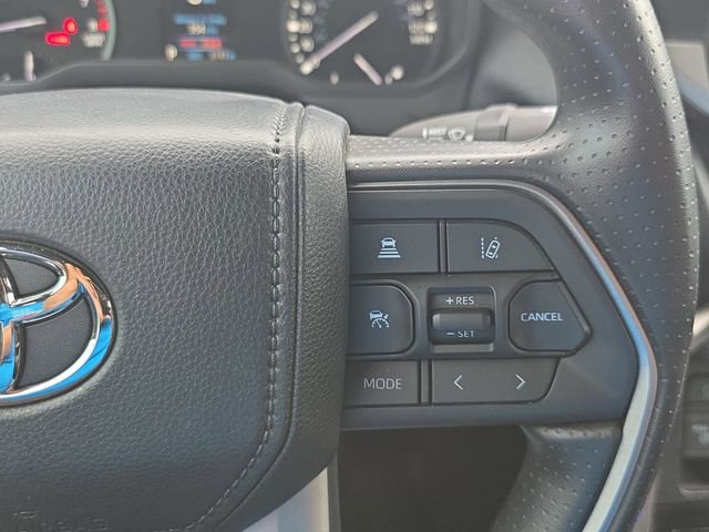 Used 2026 Toyota Tundra SR5 AWD/4WD image 17