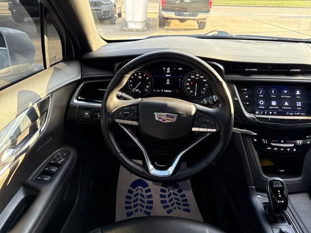 Used 2020 Cadillac XT6 Premium Luxury image 10