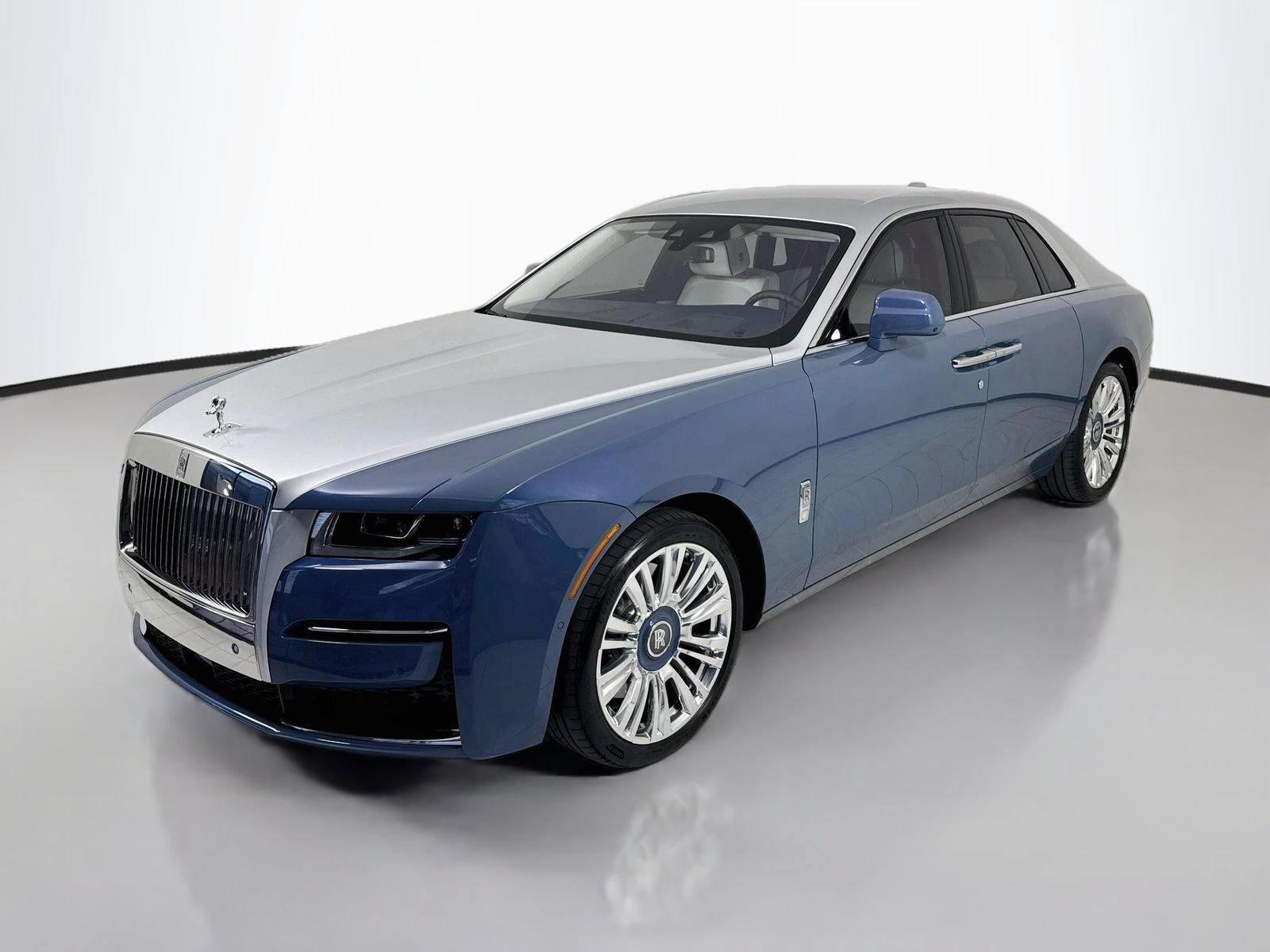 Certified 2024 Rolls-Royce Ghost AWD/4WD image 3