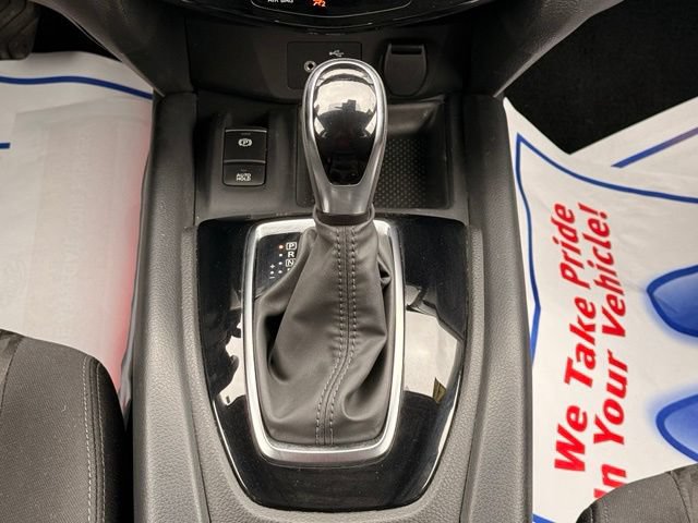 Certified 2020 Nissan Rogue SV w/ Premium Package AWD/4WD image 30