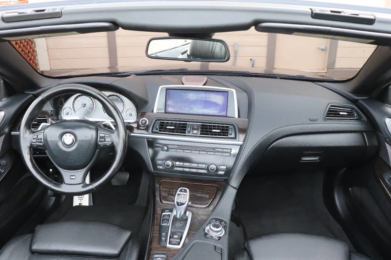 Used 2012 BMW 640i Convertible image 29