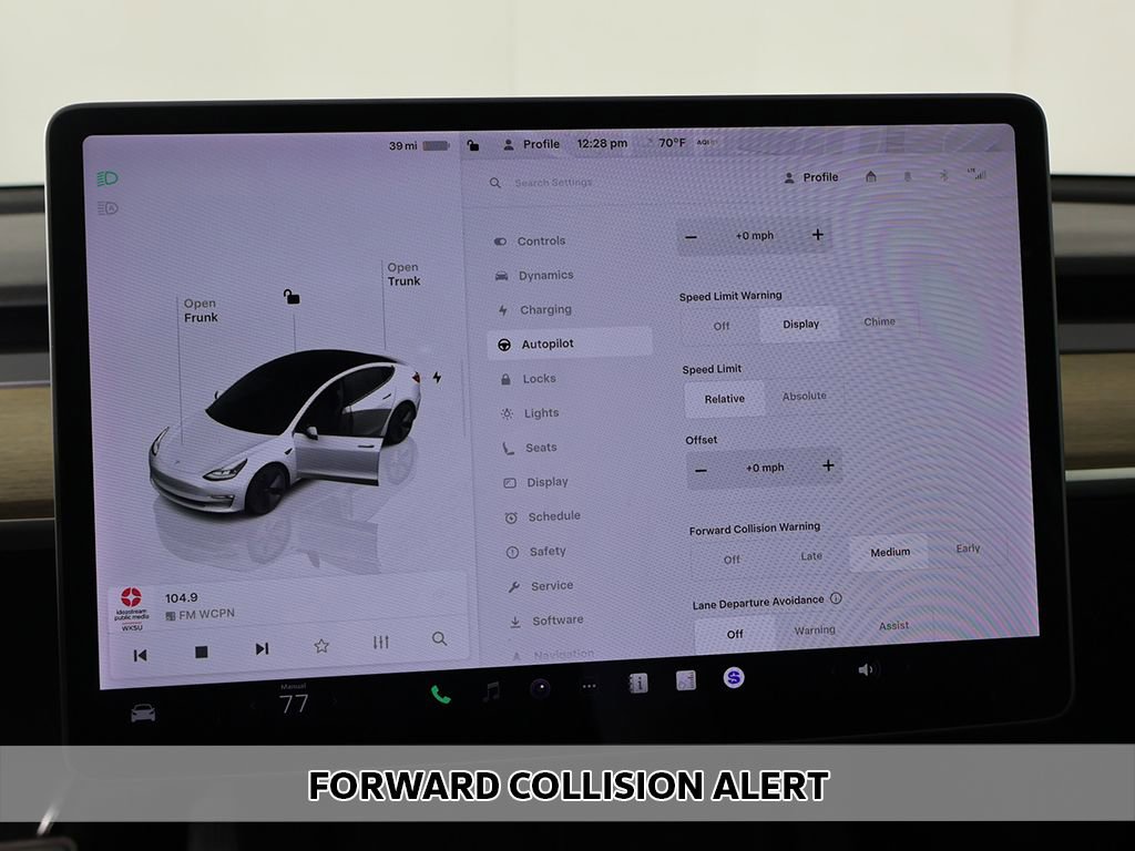 Used 2022 Tesla Model 3 Long Range image 8