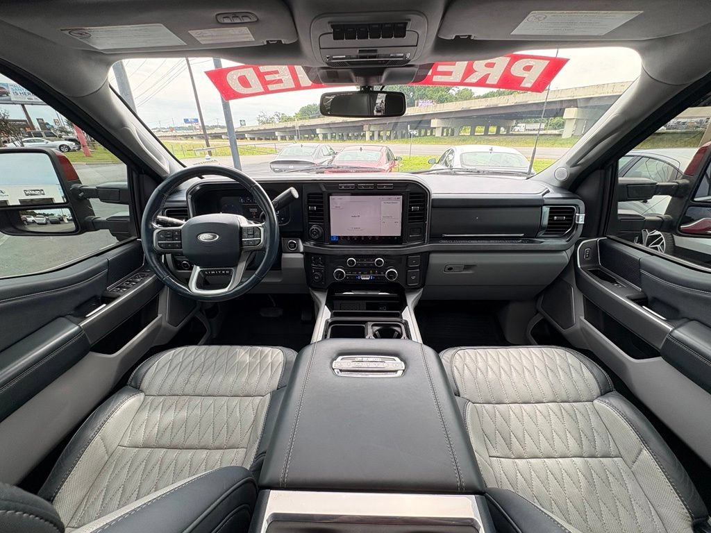 Used 2023 Ford F350 Limited AWD/4WD image 29