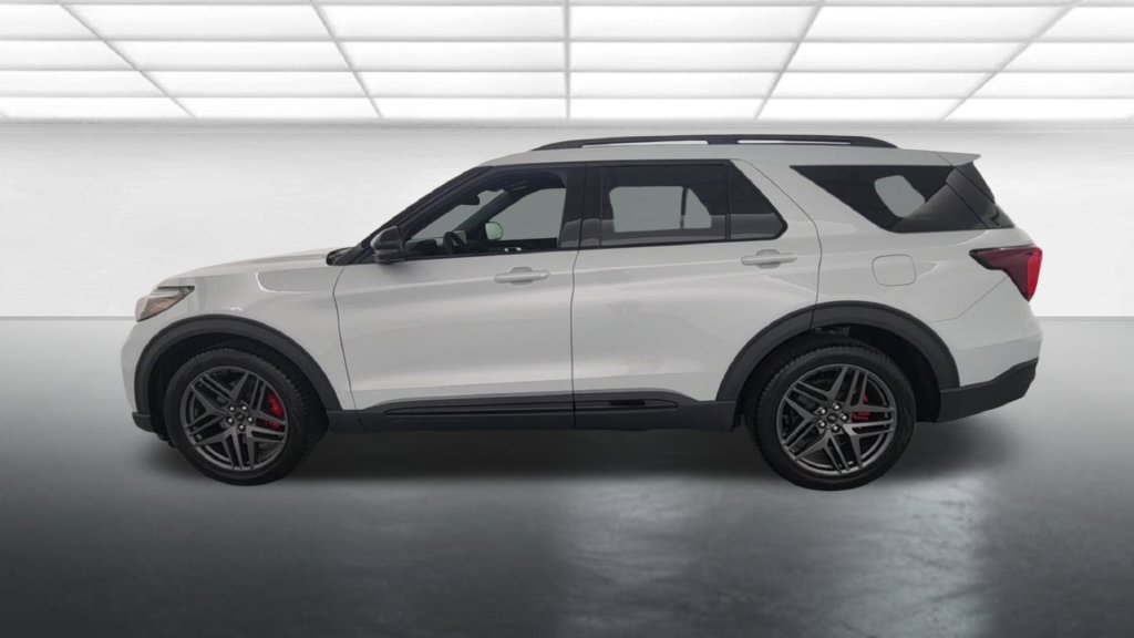 New 2026 Ford Explorer ST w/ Sun And Sound Package AWD/4WD image 4