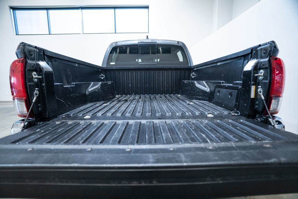 Used 2020 Toyota Tacoma SR5 w/ Blackout Package image 14