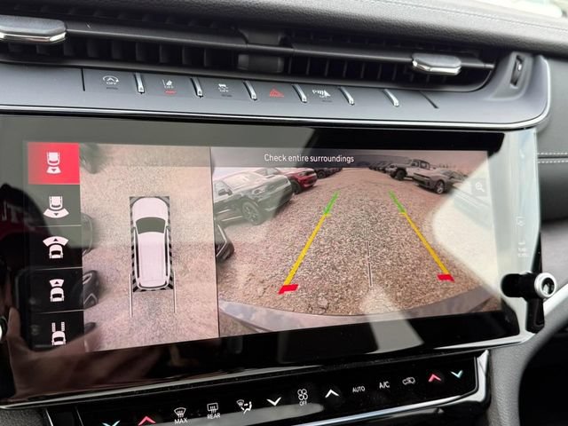 New 2026 Jeep Grand Cherokee L Limited w/ Luxury Tech Group II AWD/4WD image 35
