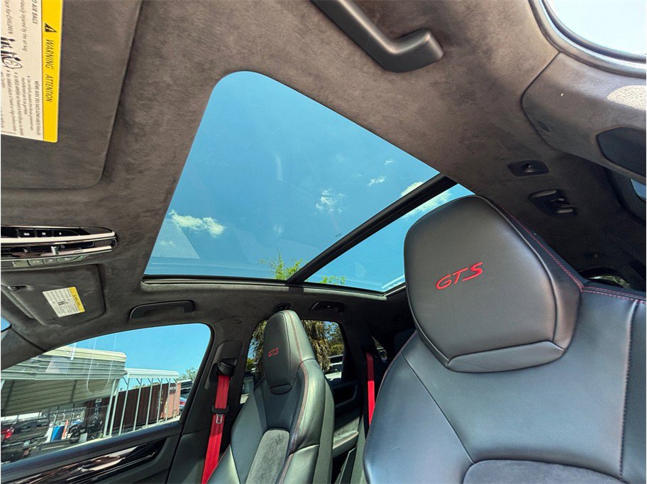 Used 2021 Porsche Cayenne GTS w/ Premium Package image 43