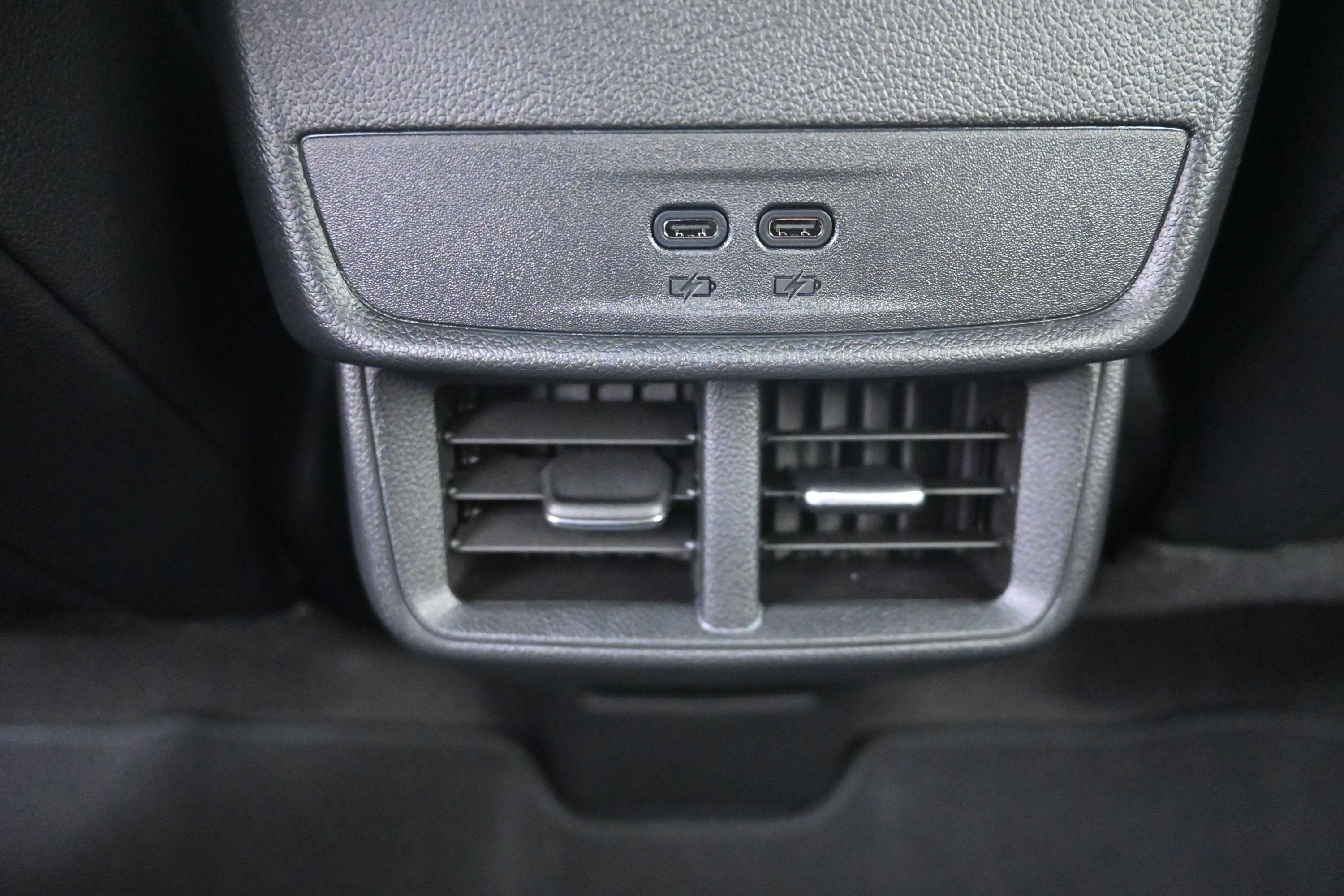 New 2027 Chevrolet Equinox LT w/ Convenience Package II FWD image 26