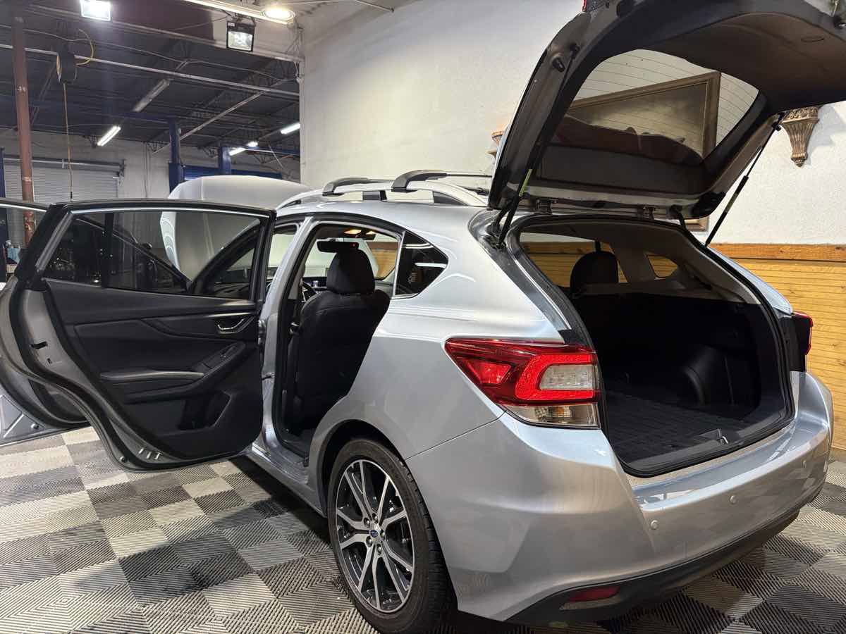 Used 2017 Subaru Impreza 2.0i Limited image 14