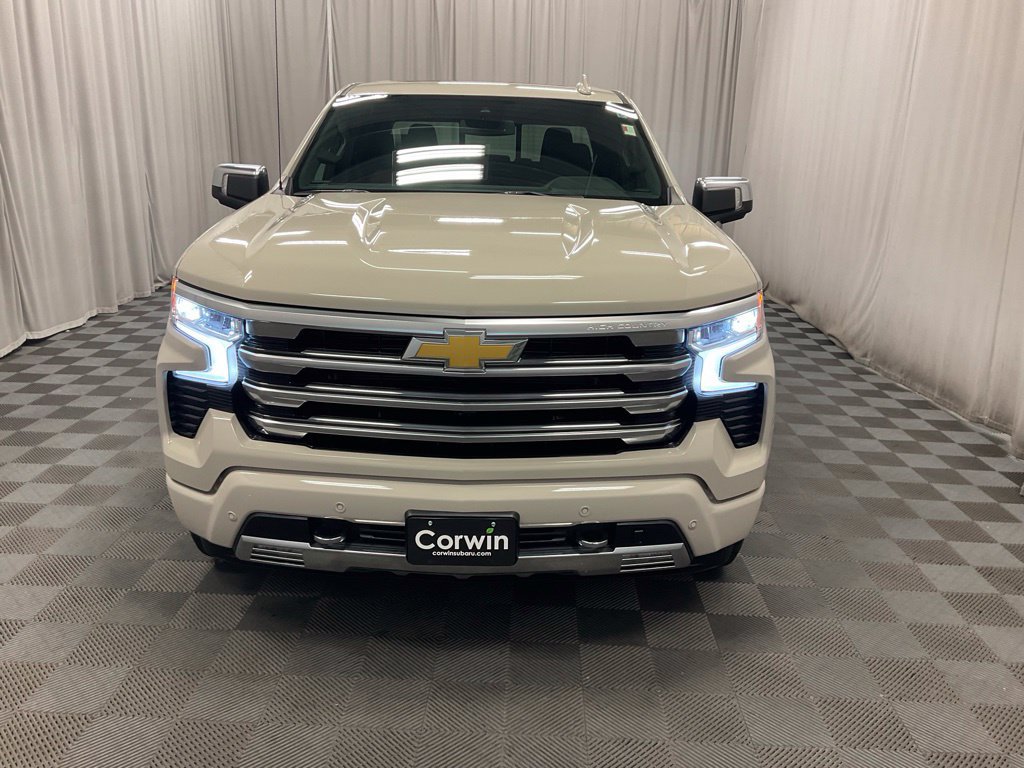 Used 2026 Chevrolet Silverado 1500 High Country w/ High Country Premium Package AWD/4WD image 11