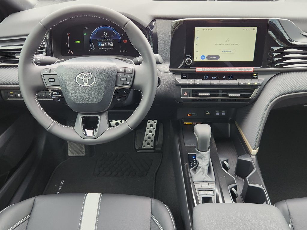 New 2026 Toyota Camry SE w/ Convenience Package FWD image 16