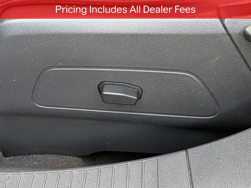 Used 2017 Jeep Compass High Altitude FWD image 17