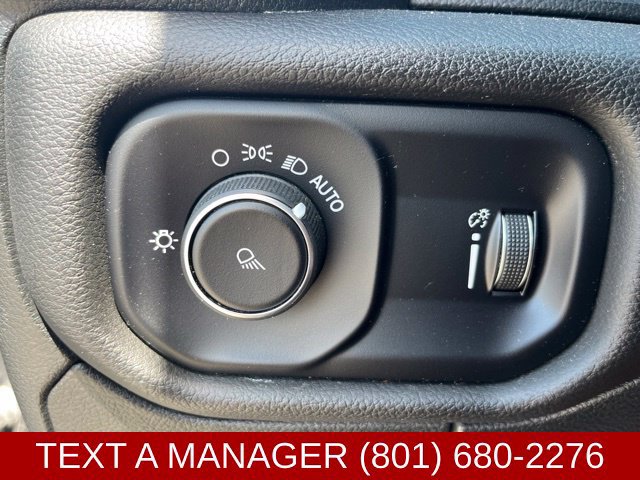 Used 2024 RAM 1500 Laramie AWD/4WD image 26