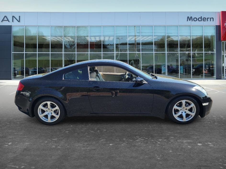 Used 2004 INFINITI G35 Coupe w/ Premium Pkg image 4