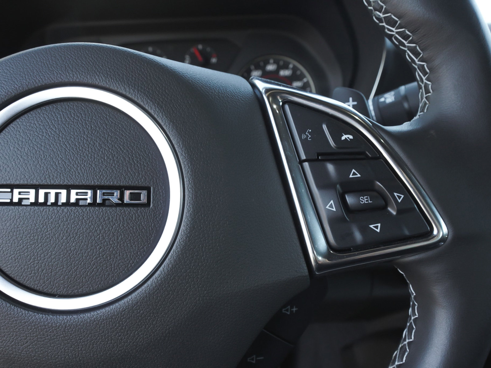 Used 2023 Chevrolet Camaro LT w/ RS Package image 16