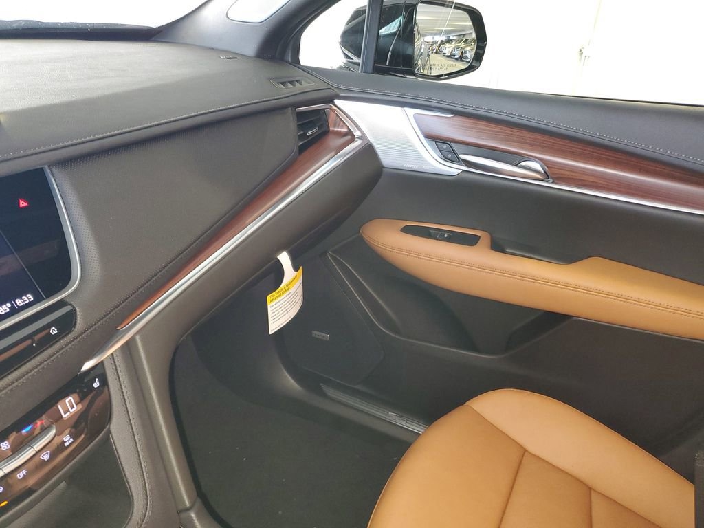 New 2025 Cadillac XT5 Premium Luxury image 19