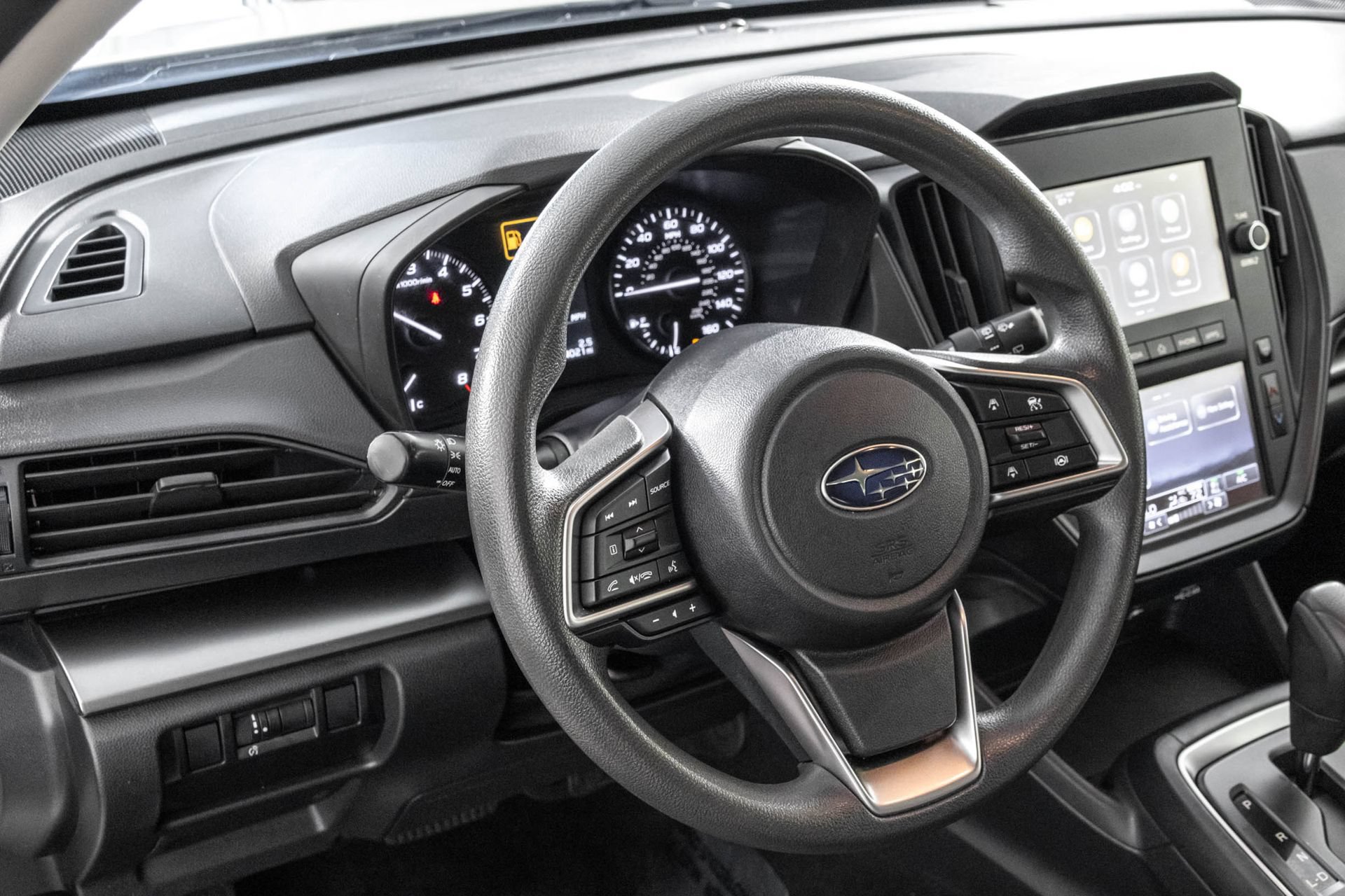 Used 2024 Subaru Impreza 2.0i AWD/4WD image 31