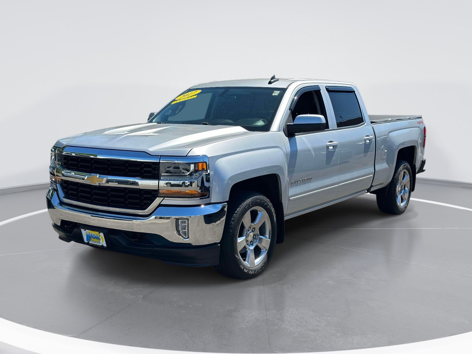 Used 2017 Chevrolet Silverado 1500 LT w/ All Star Edition AWD/4WD image 3