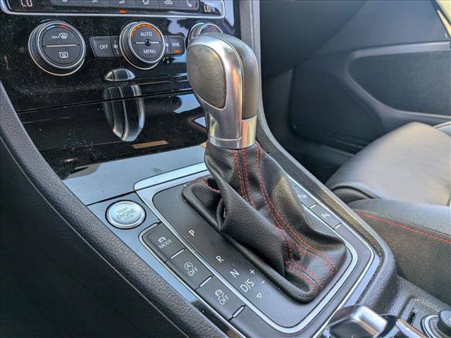 Used 2018 Volkswagen GTI 4-Door FWD image 11