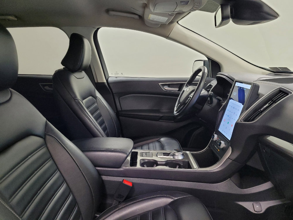 Used 2023 Ford Edge SEL image 21
